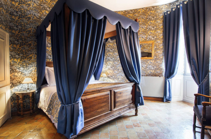 Room at Chateau Ige